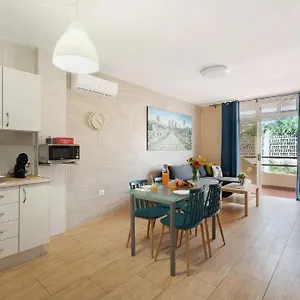  Apartment Marina Palace Playa Paraiso Spain